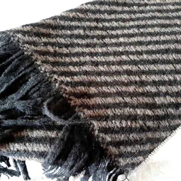 Cristina Chiti black & taupe wool blend scarf shawl - Picture 3 of 7